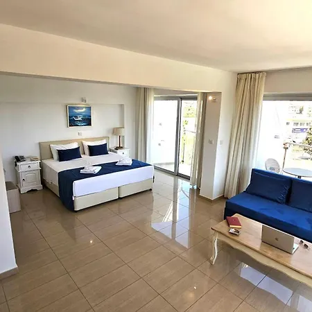 Hotel Nissilant &