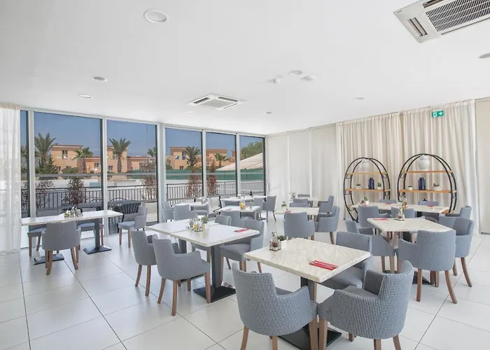 Hotel Nissilant & 3*