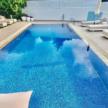 Hotel Nissilant &