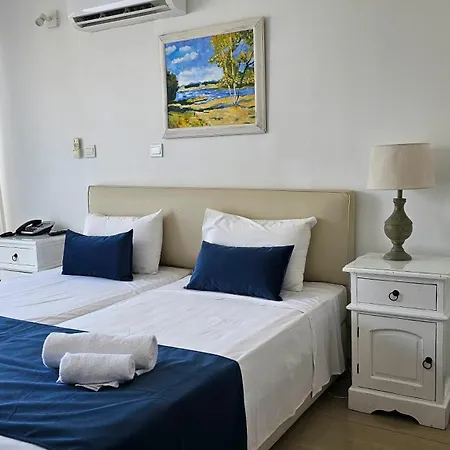 Nissilant & Hotel 3*