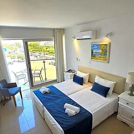 Nissilant & Ayia Napa