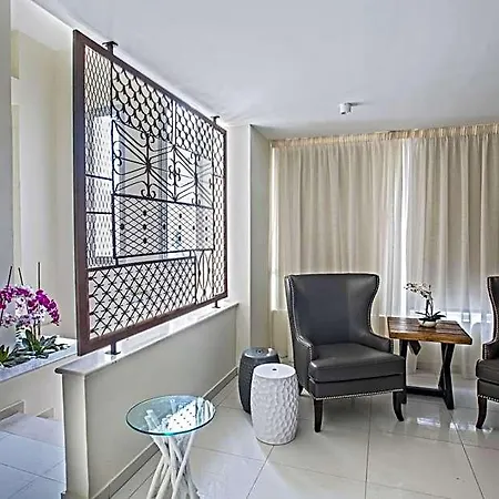 Hotel Nissilant &