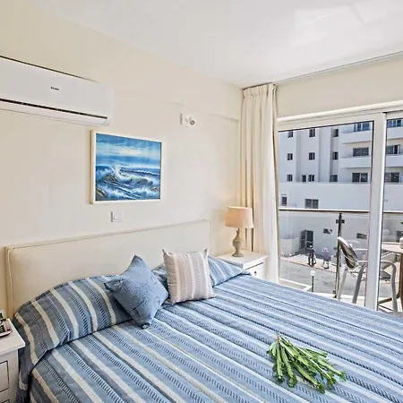 Hotel Nissilant & Ayía Nápa