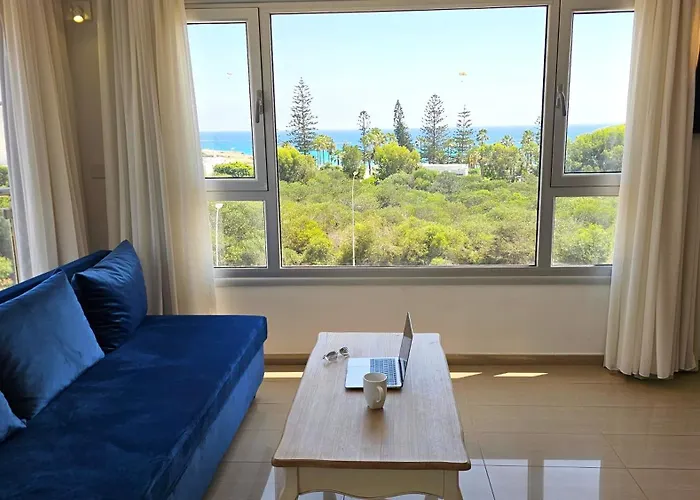 Hotell Nissilant & Ayia Napa