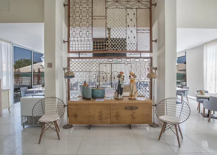 Nissilant & Ayia Napa